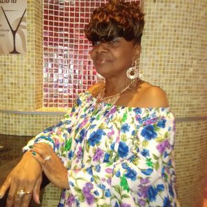 Meet your Posher, Venetta